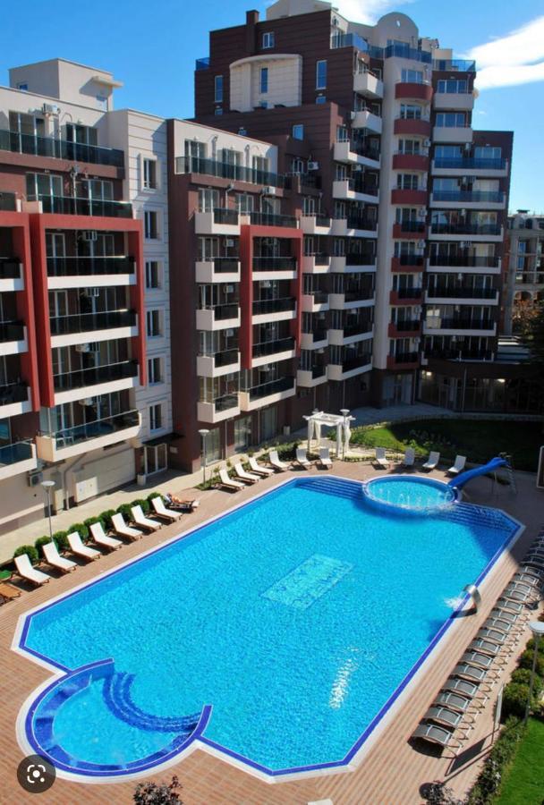 Aparthotel Admiral Plaza Sunny Beach Esterno foto