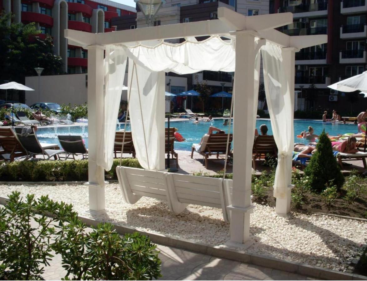 Aparthotel Admiral Plaza Sunny Beach Esterno foto